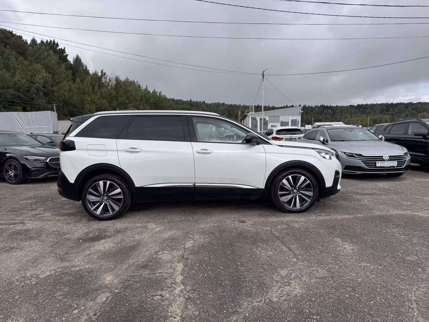 Peugeot 5008 фото 5