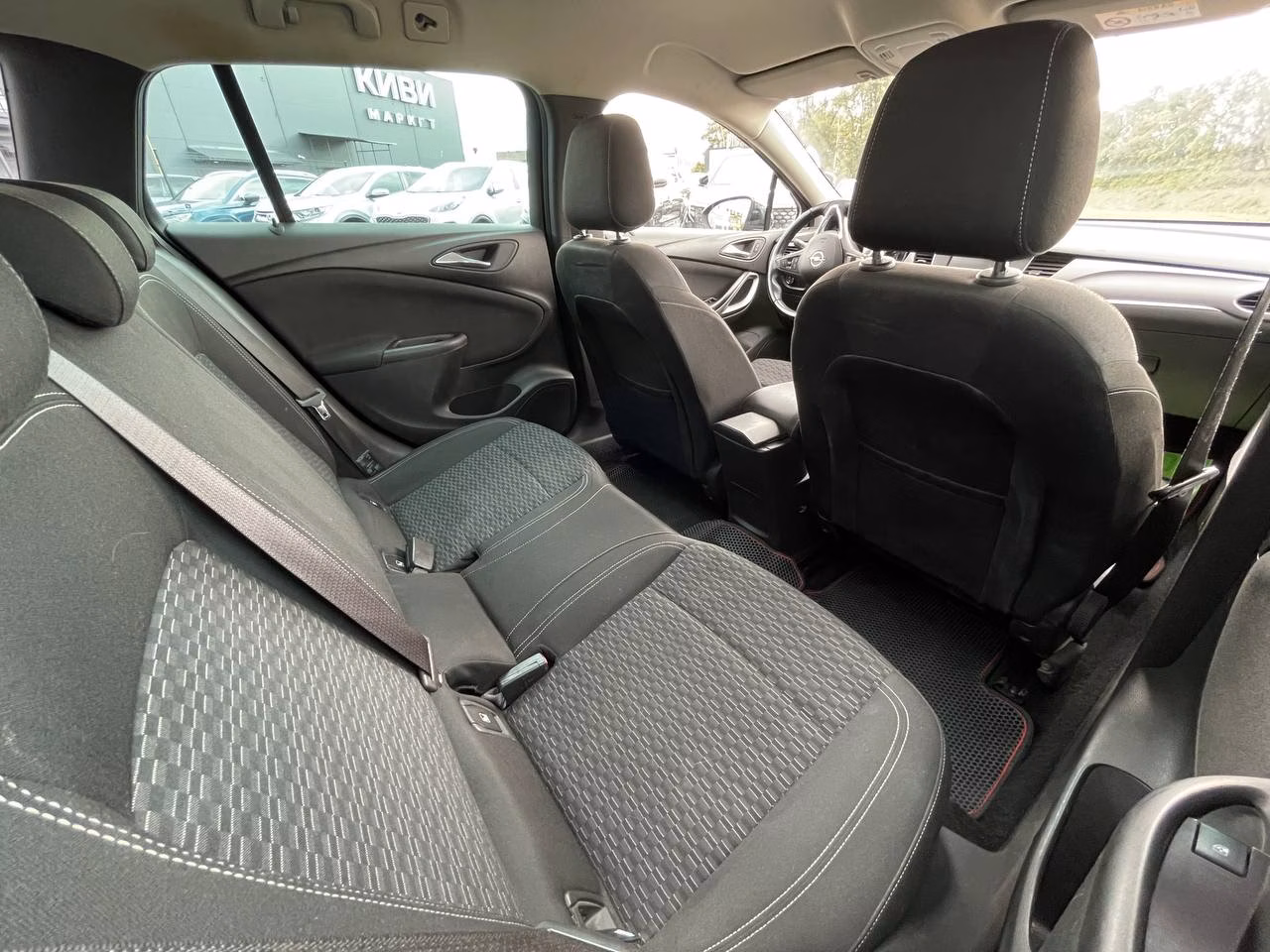 Opel Astra фото 11