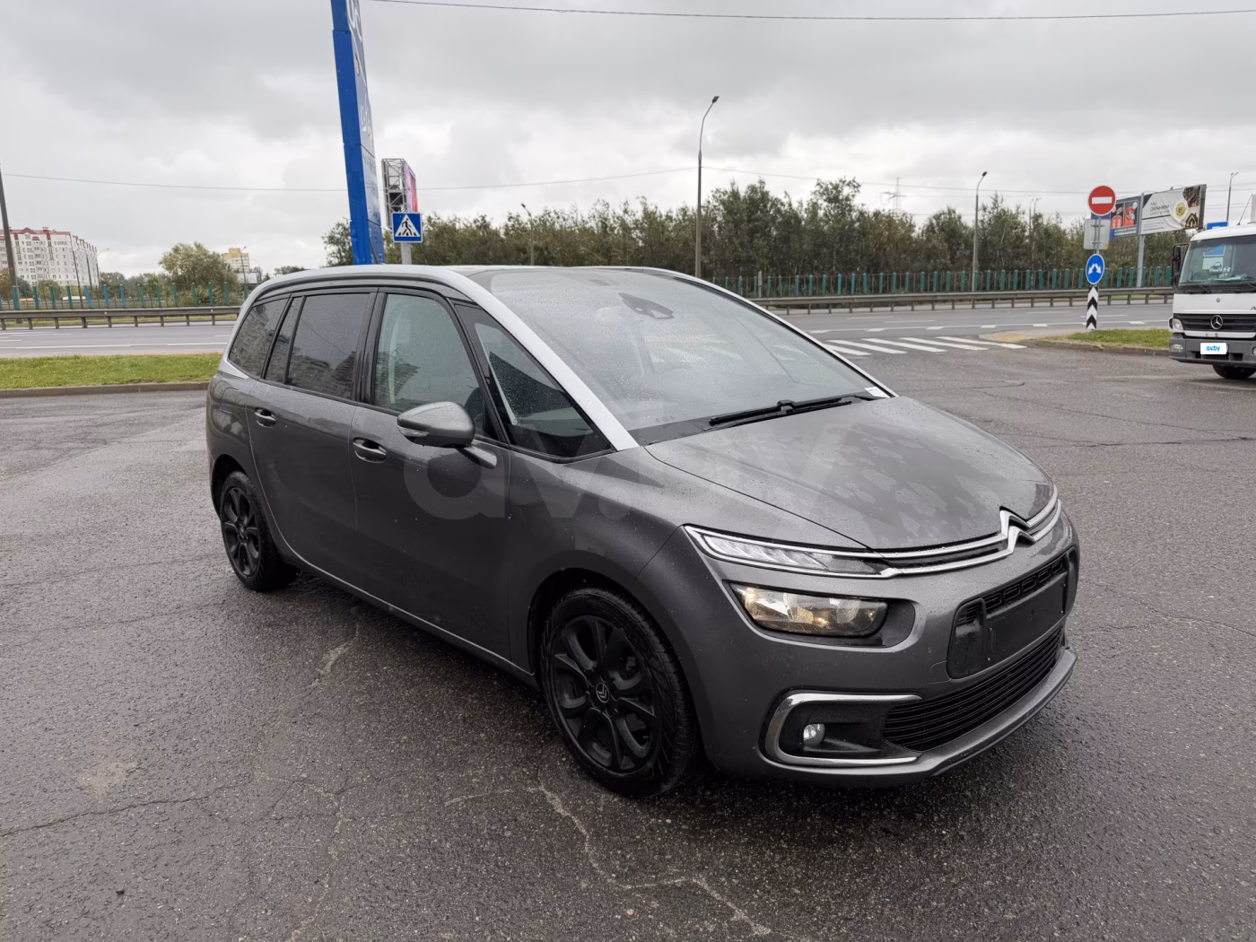 Citroen C4 Grand Spacetourer фото 7