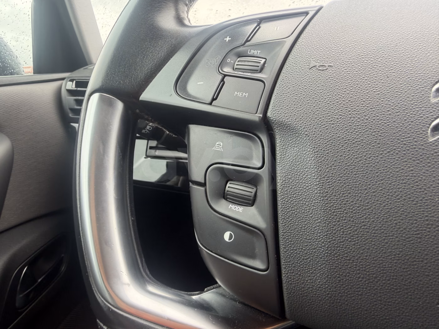 Citroen C4 Grand Spacetourer фото 12