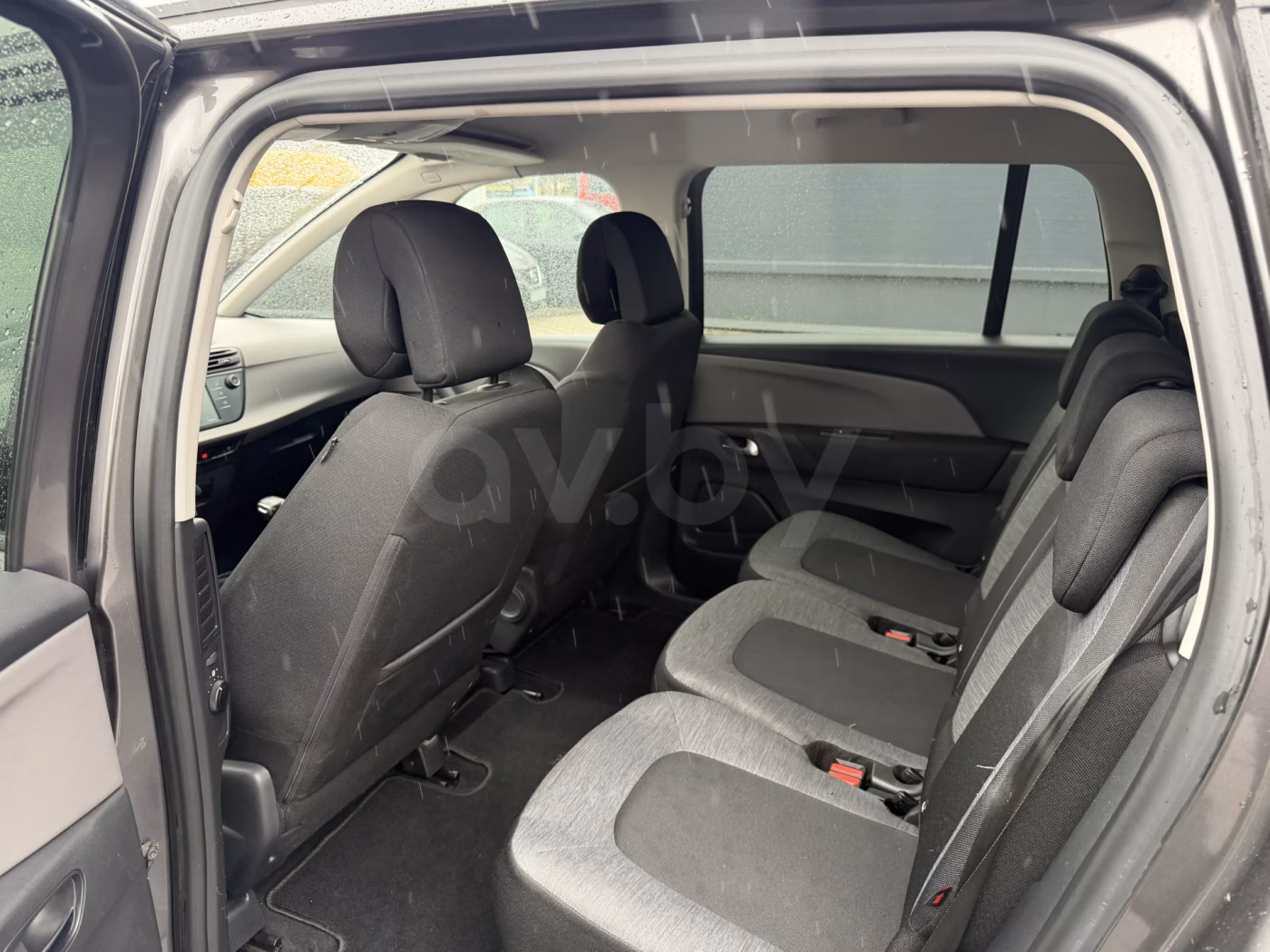 Citroen C4 Grand Spacetourer фото 16