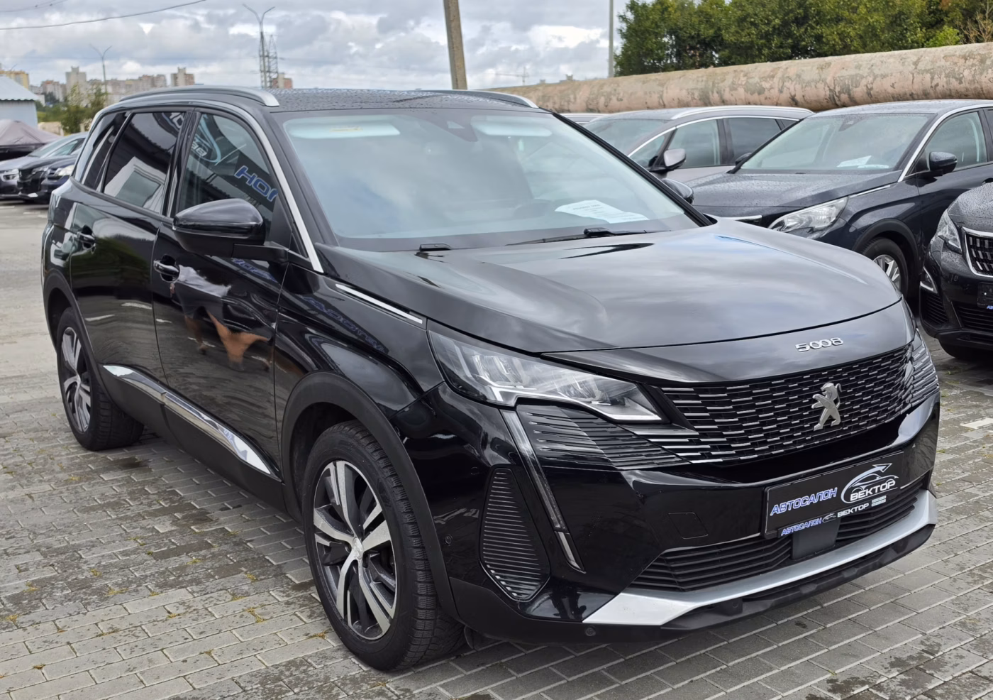 Peugeot 5008