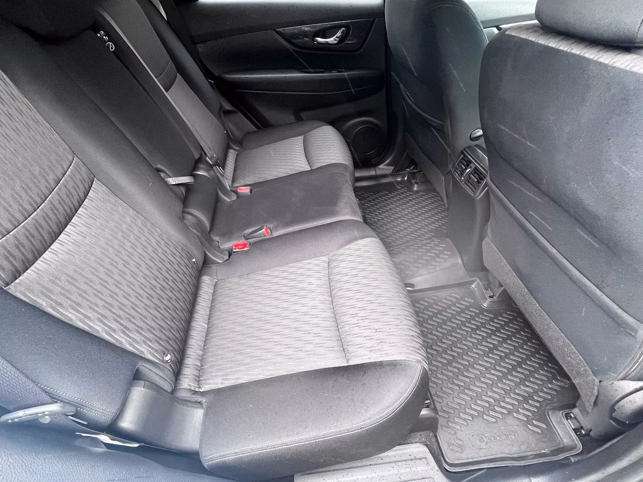 Nissan X-Trail фото 9