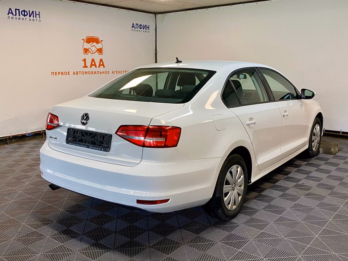 Volkswagen Jetta фото 3