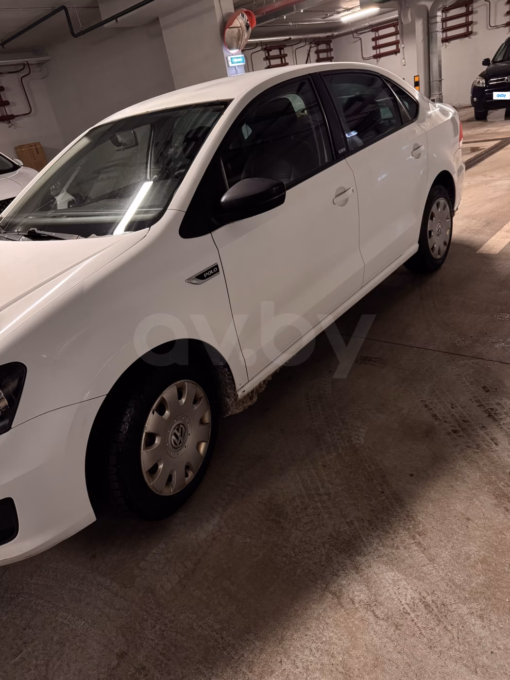 Volkswagen Polo Sedan фото 8