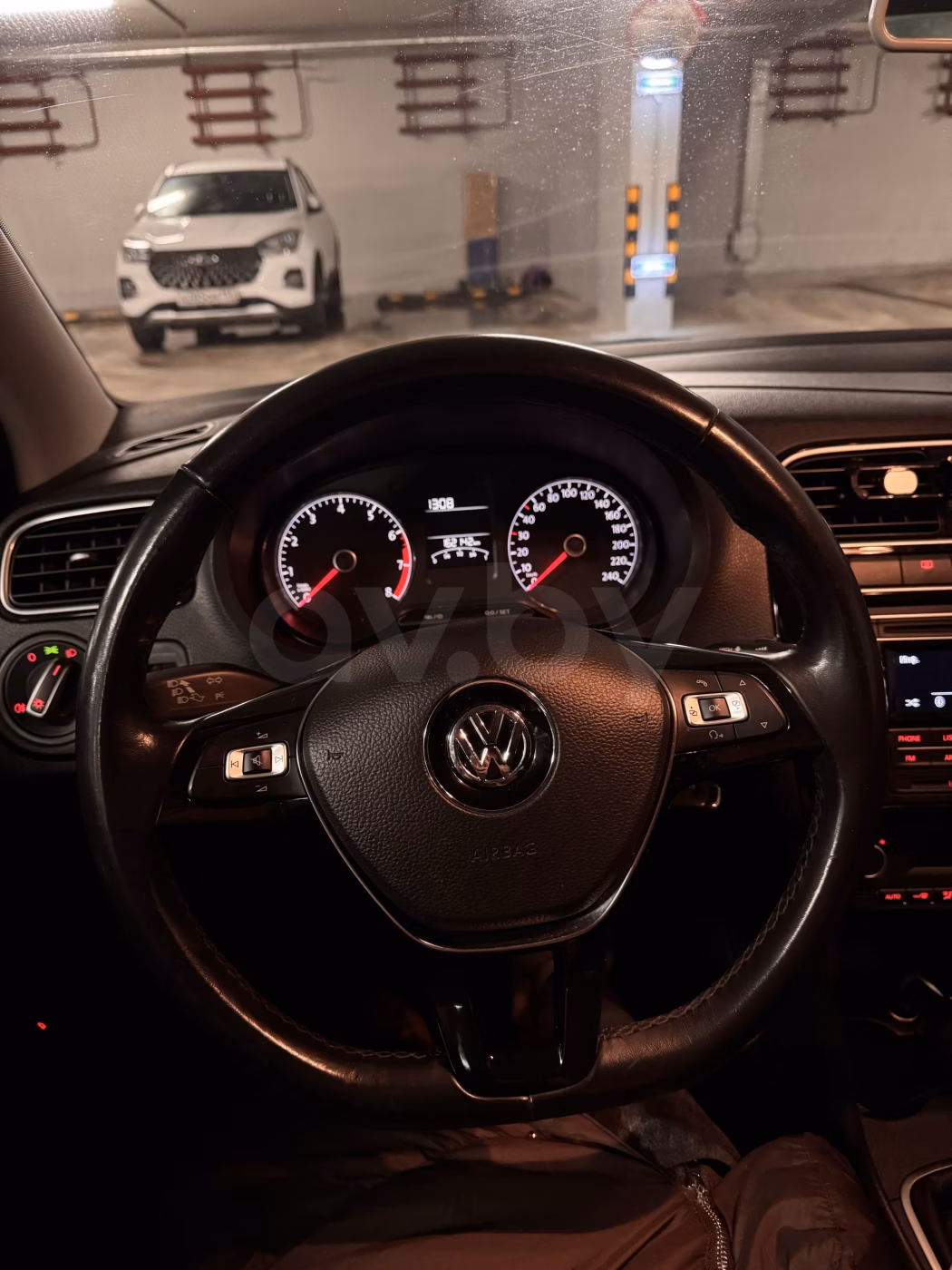 Volkswagen Polo Sedan фото 10