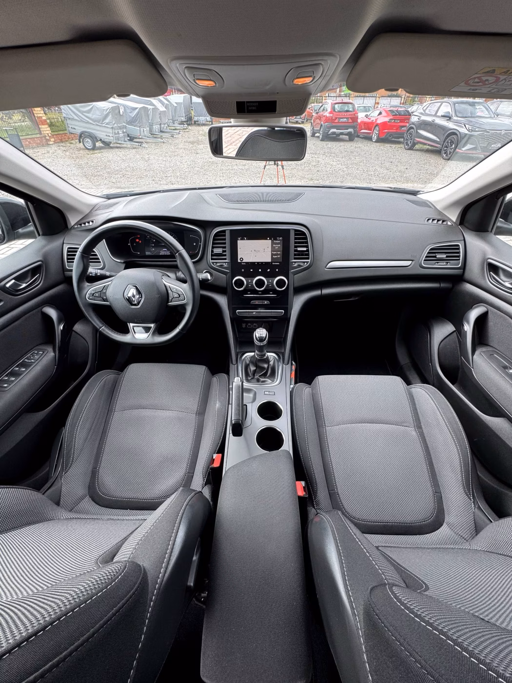 Renault Megane фото 9