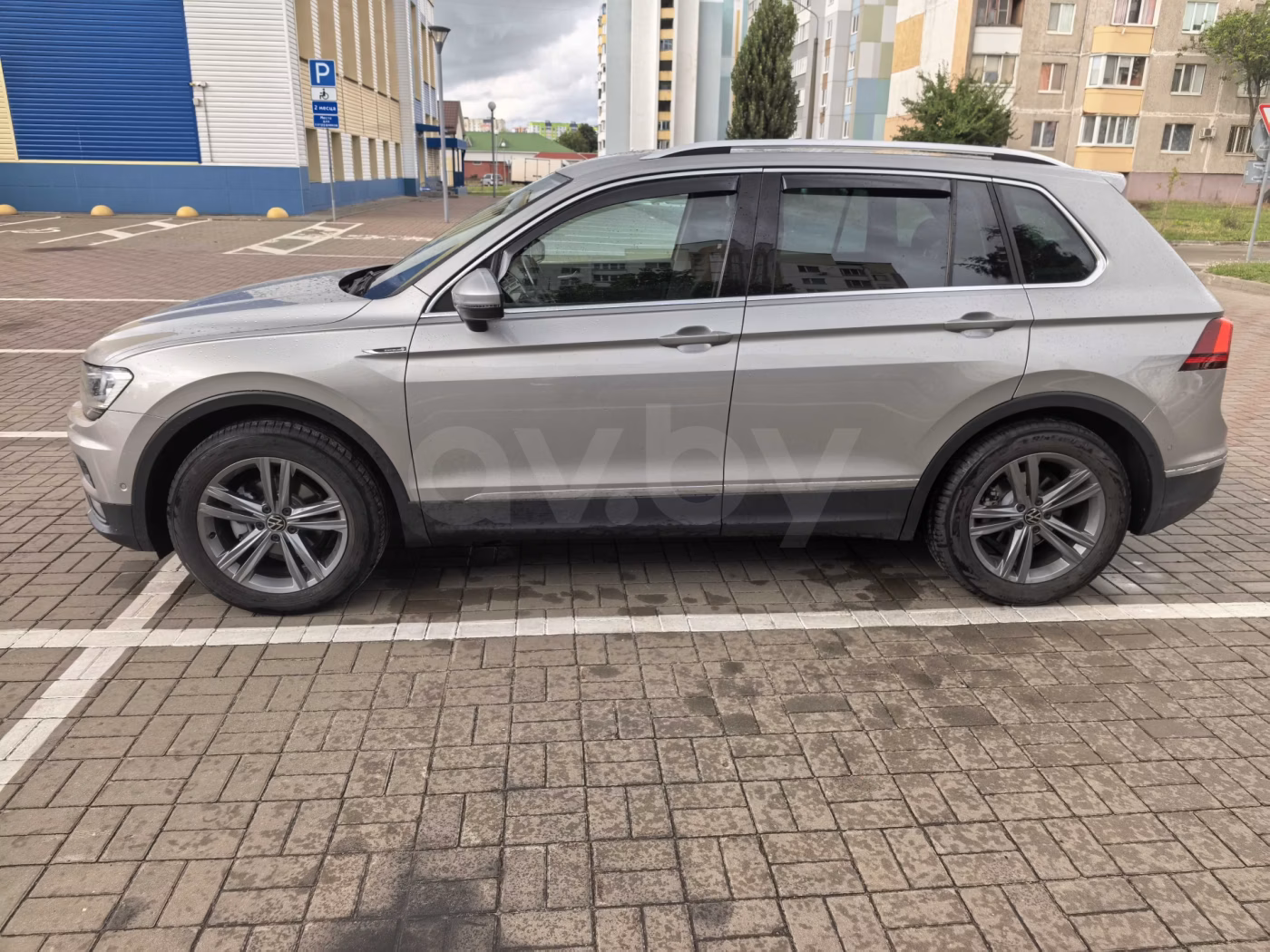 Volkswagen Tiguan фото 2