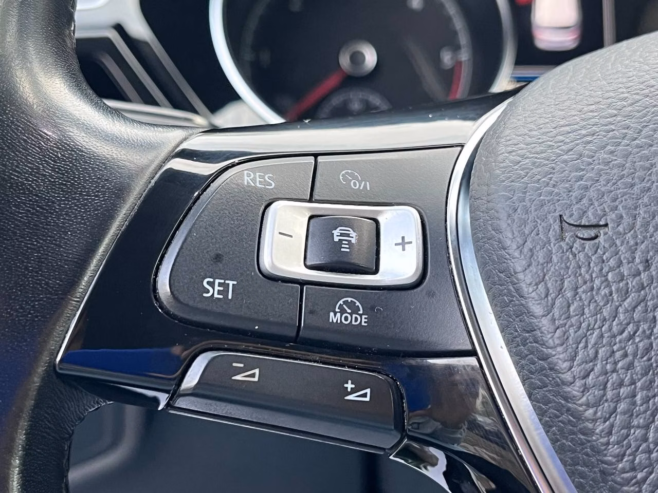 Volkswagen Touran фото 14