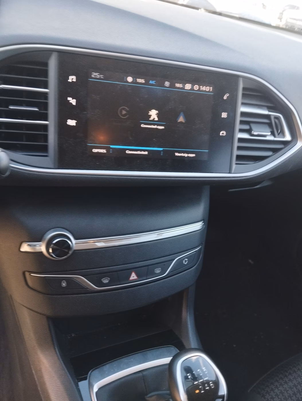 Peugeot 308 фото 5