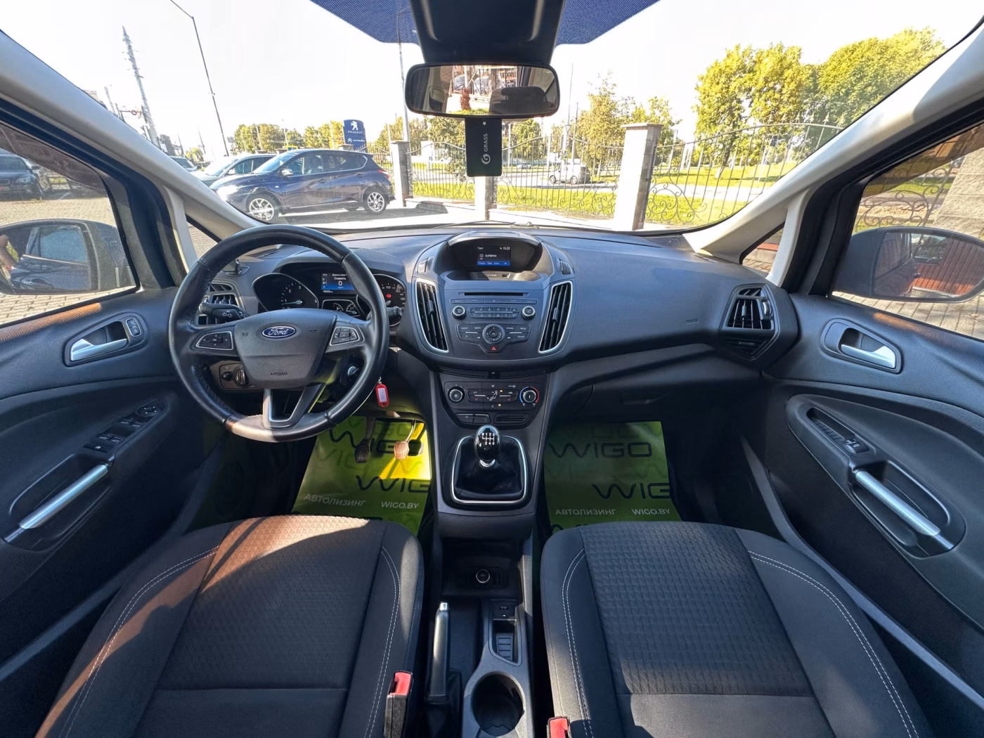 Ford C-MAX фото 13