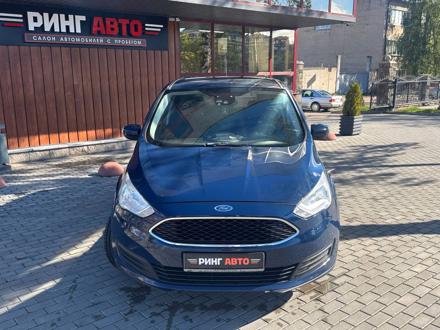 Ford C-MAX фото 2