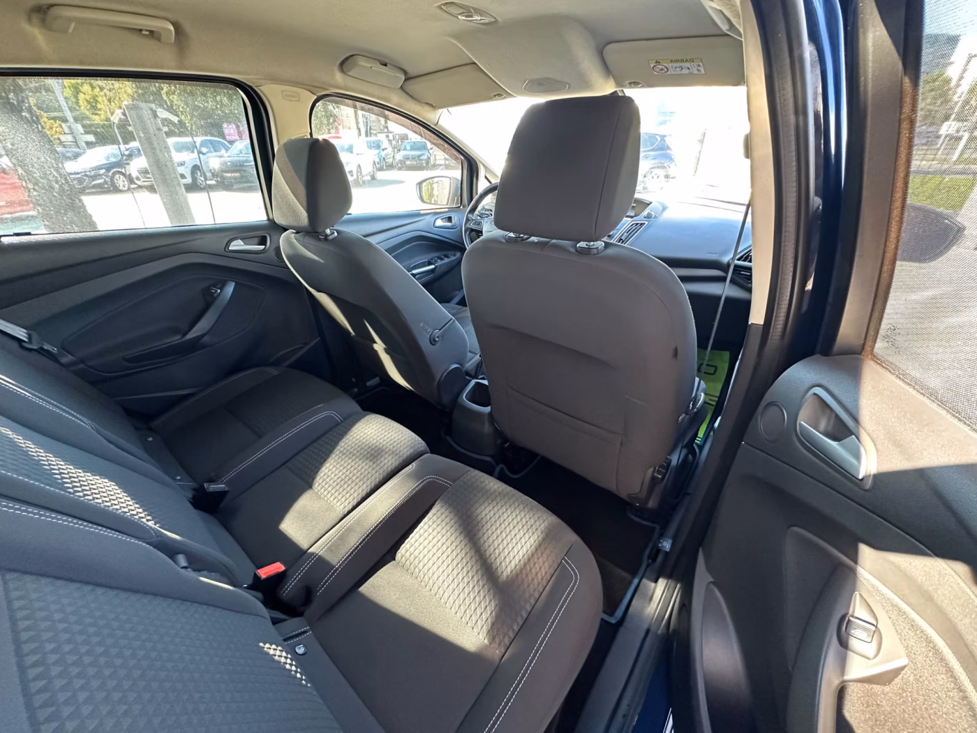 Ford C-MAX фото 11