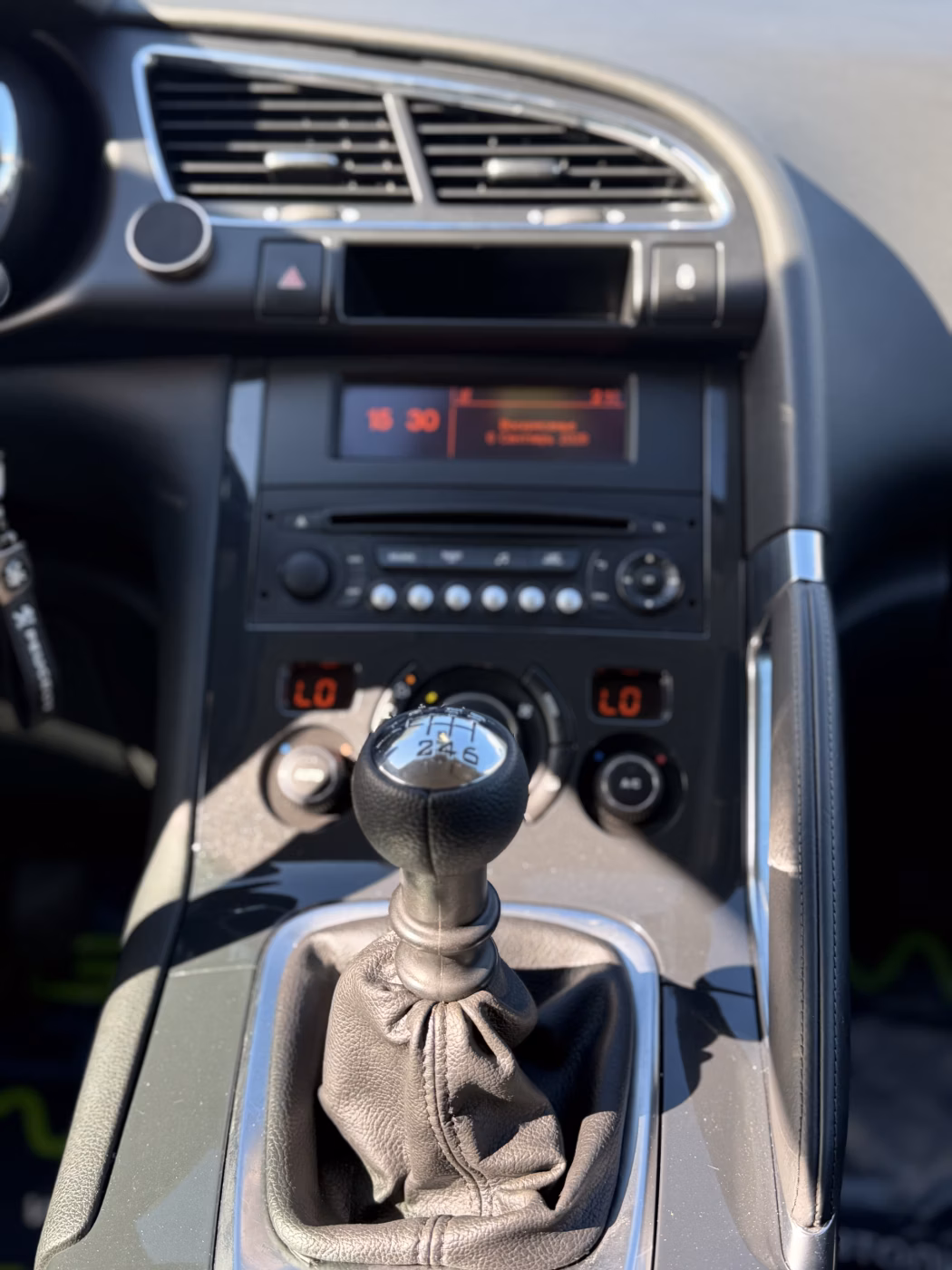 Peugeot 3008 фото 13