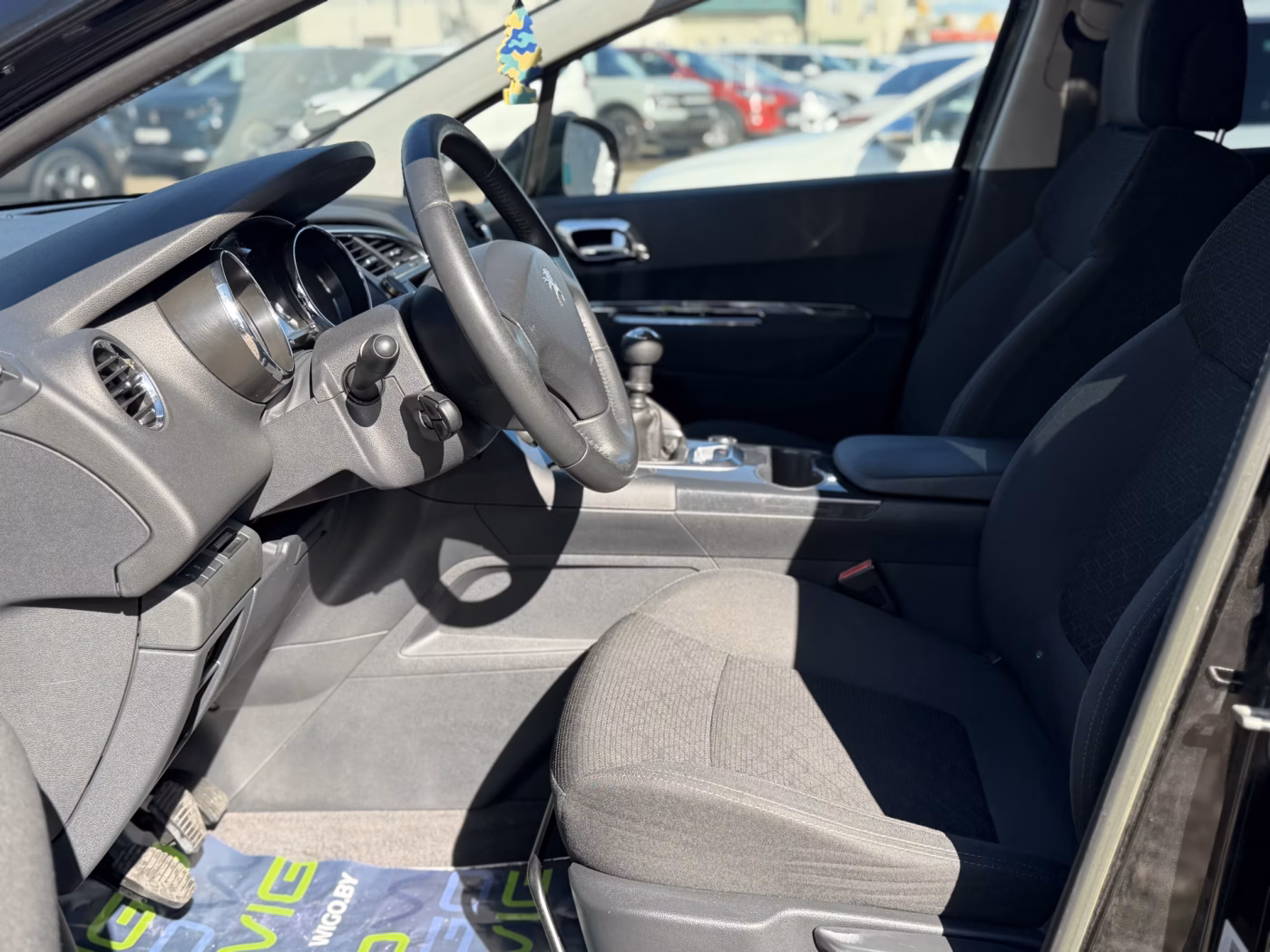 Peugeot 3008 фото 17