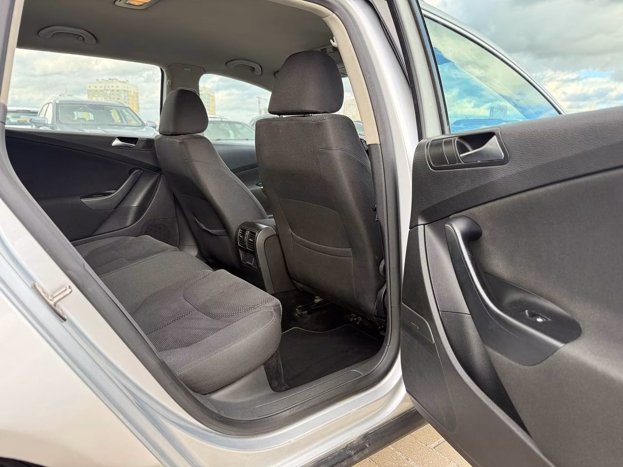 Volkswagen Passat фото 18