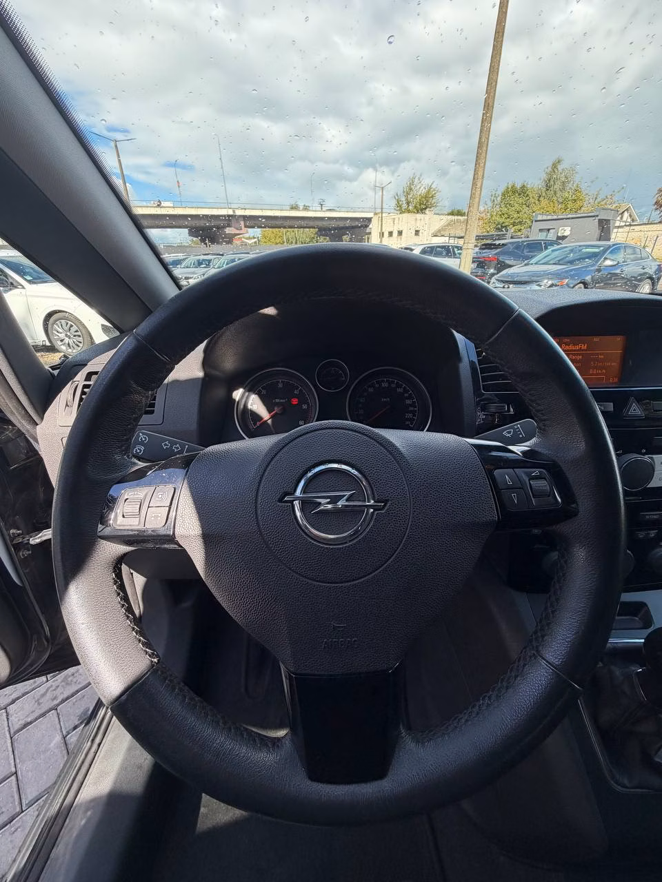 Opel Zafira фото 14