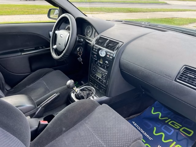 Ford Mondeo фото 10