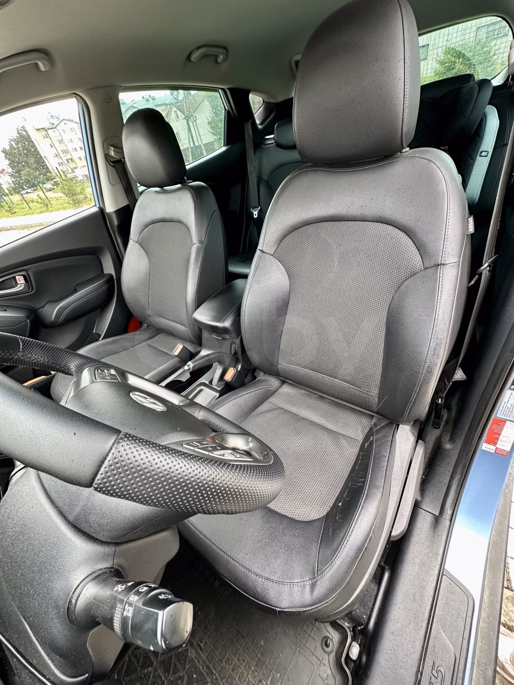Hyundai ix35 фото 9