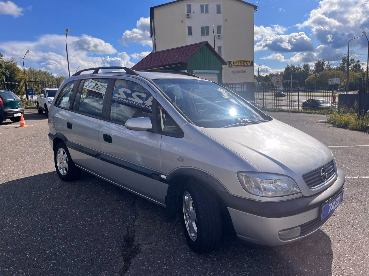 Opel Zafira фото 3