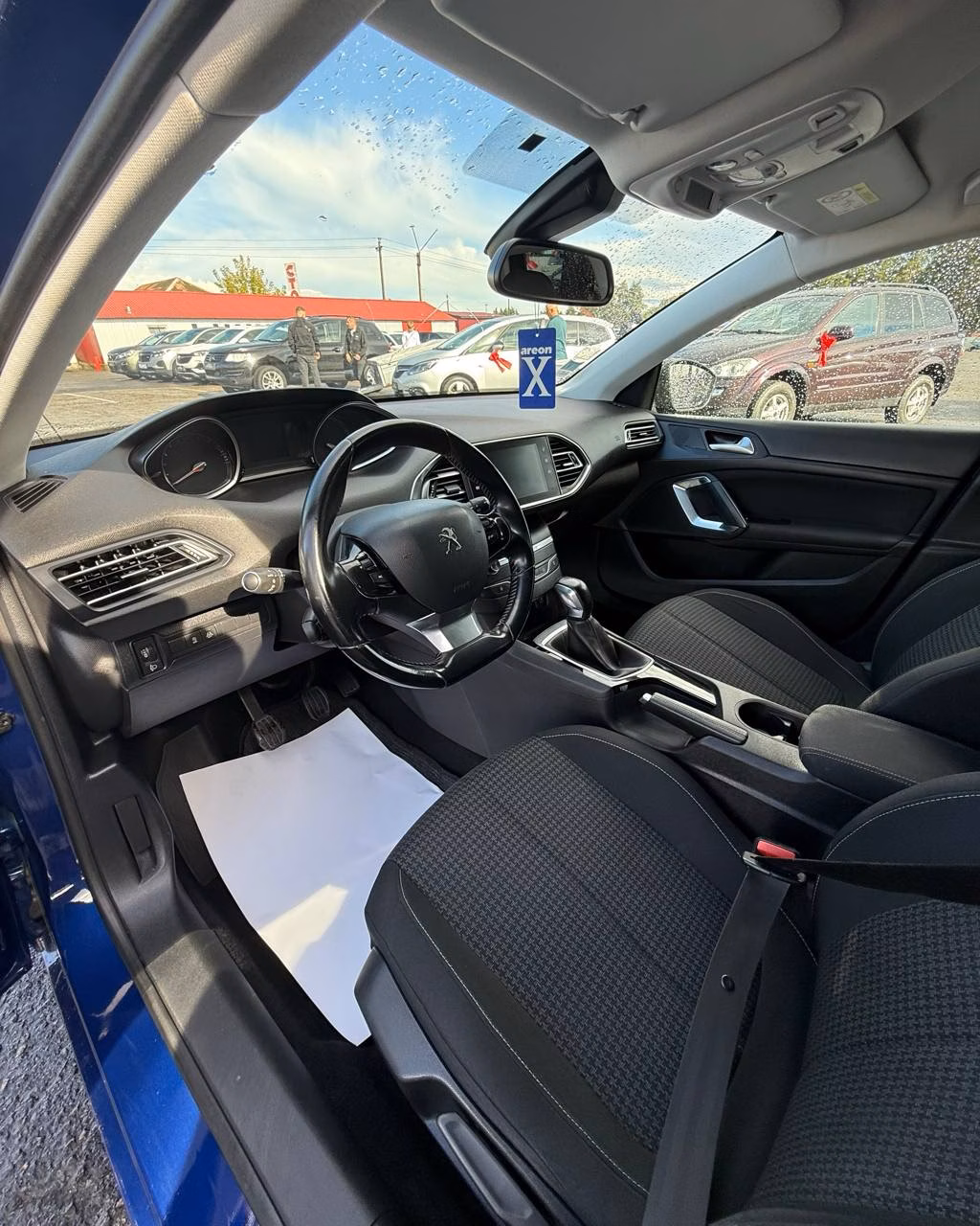 Peugeot 308 фото 10