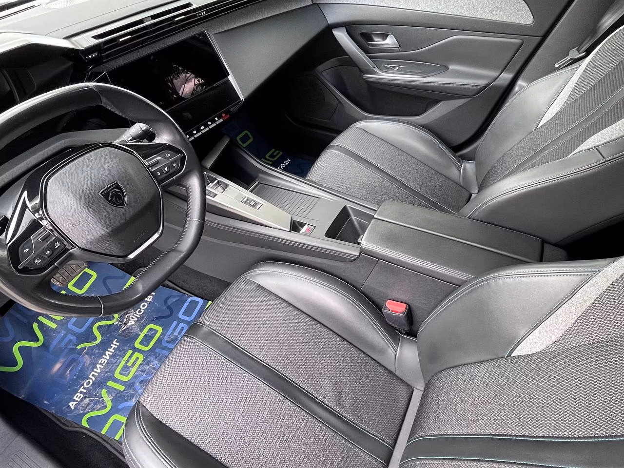 Peugeot 308 фото 11