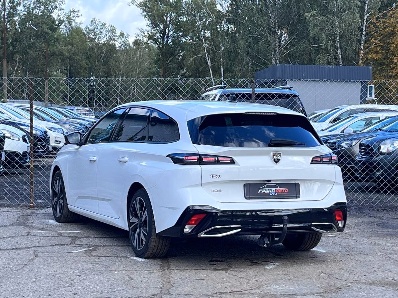 Peugeot 308 фото 3