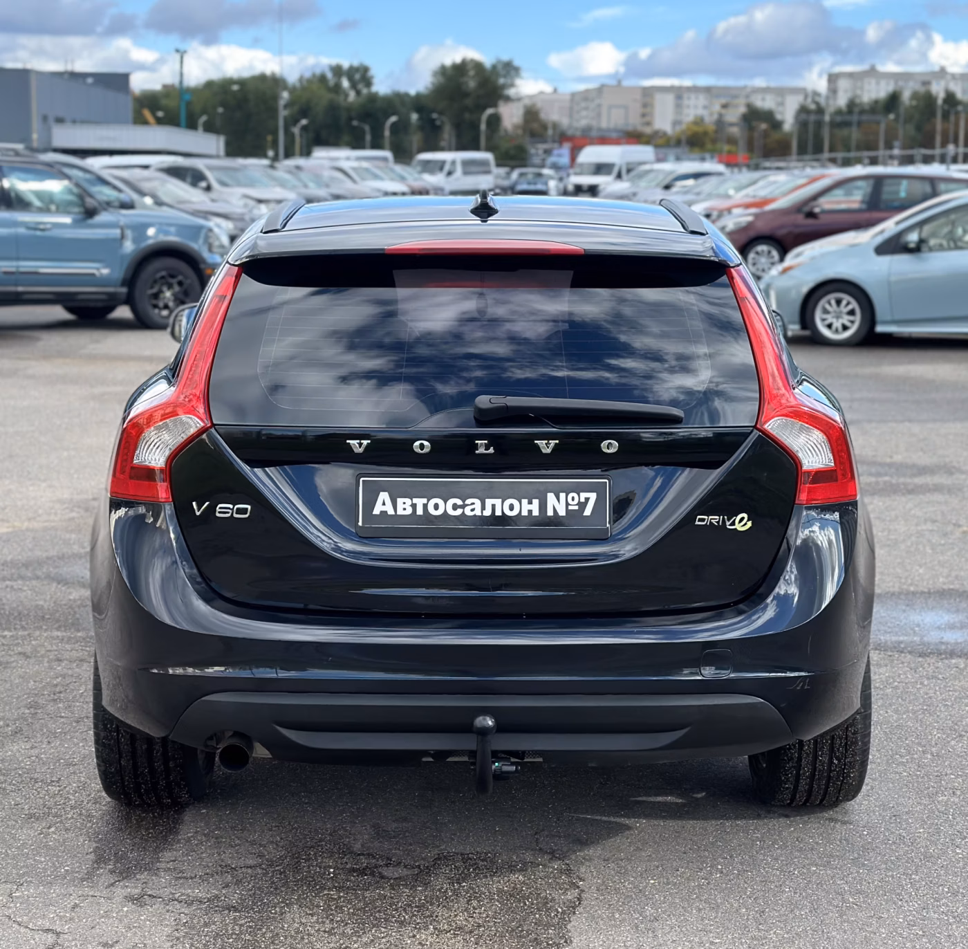 Volvo V60 фото 6
