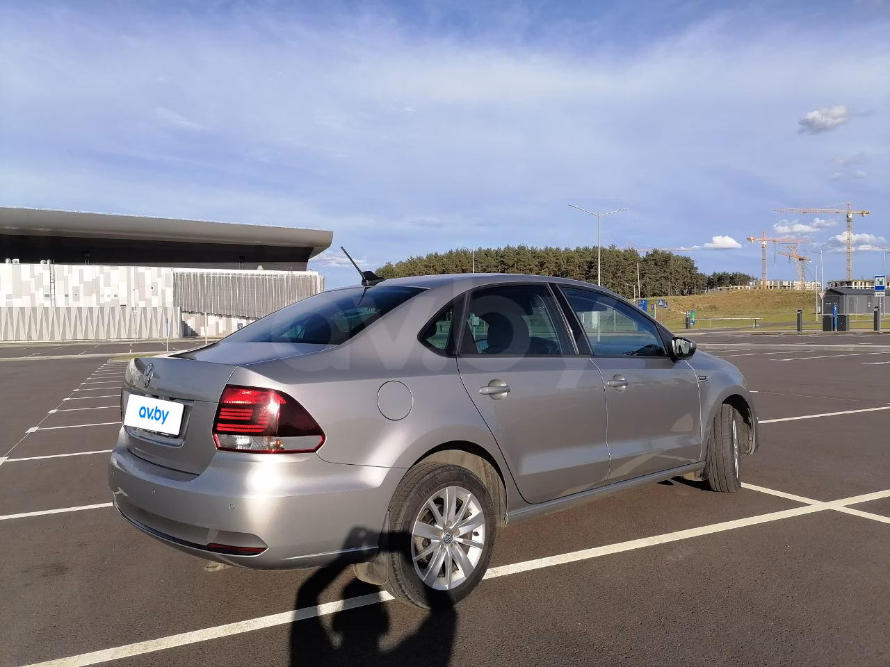 Volkswagen Polo Sedan фото 5