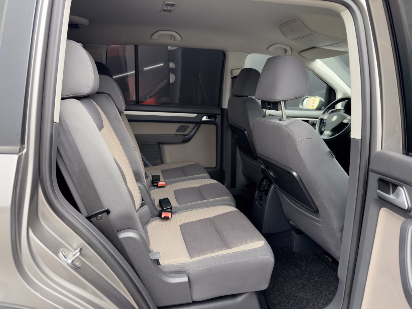 Volkswagen Touran Cross фото 18