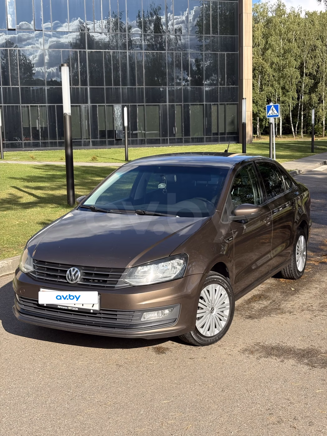 Volkswagen Polo Sedan