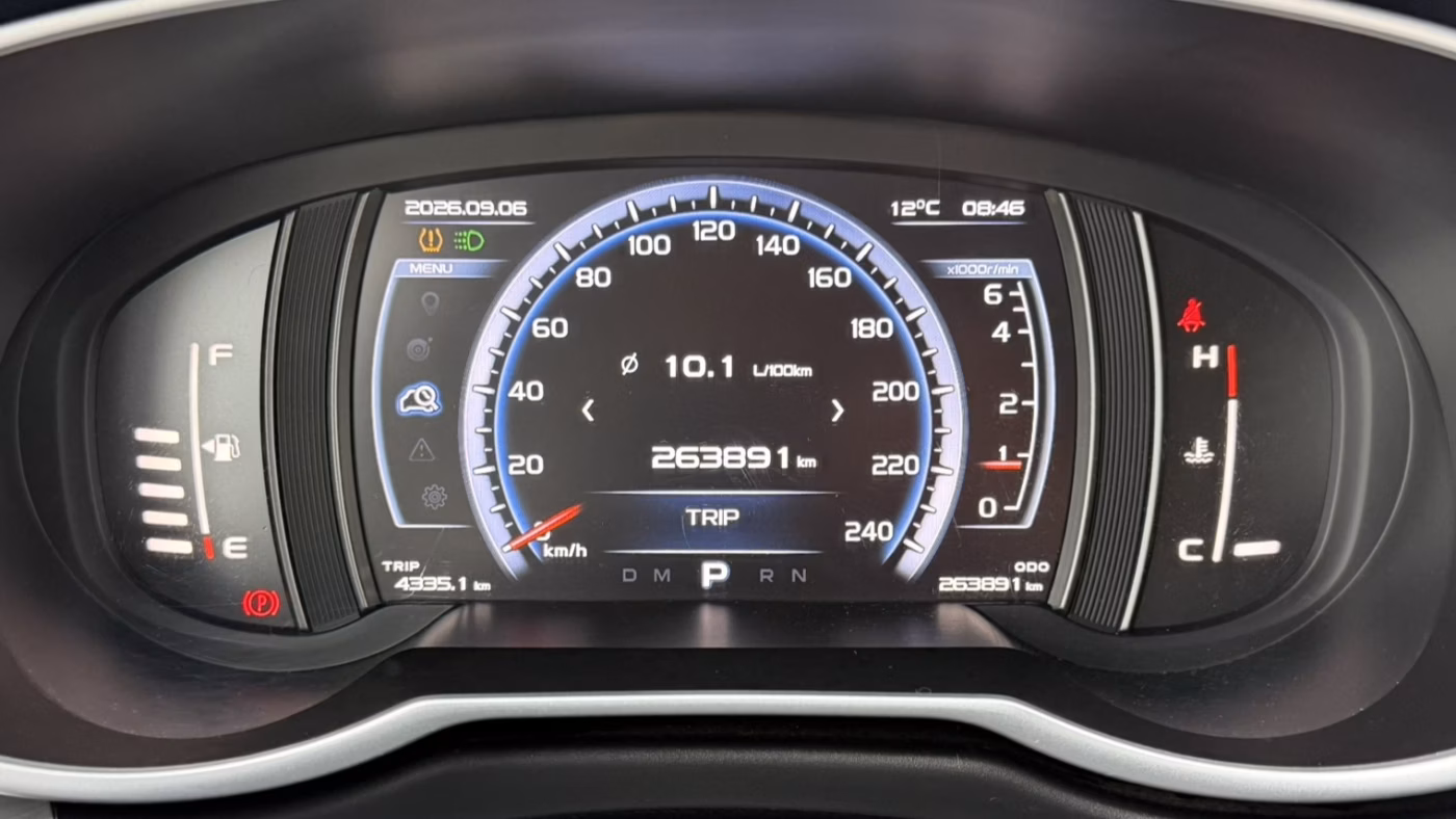 Geely Atlas фото 10