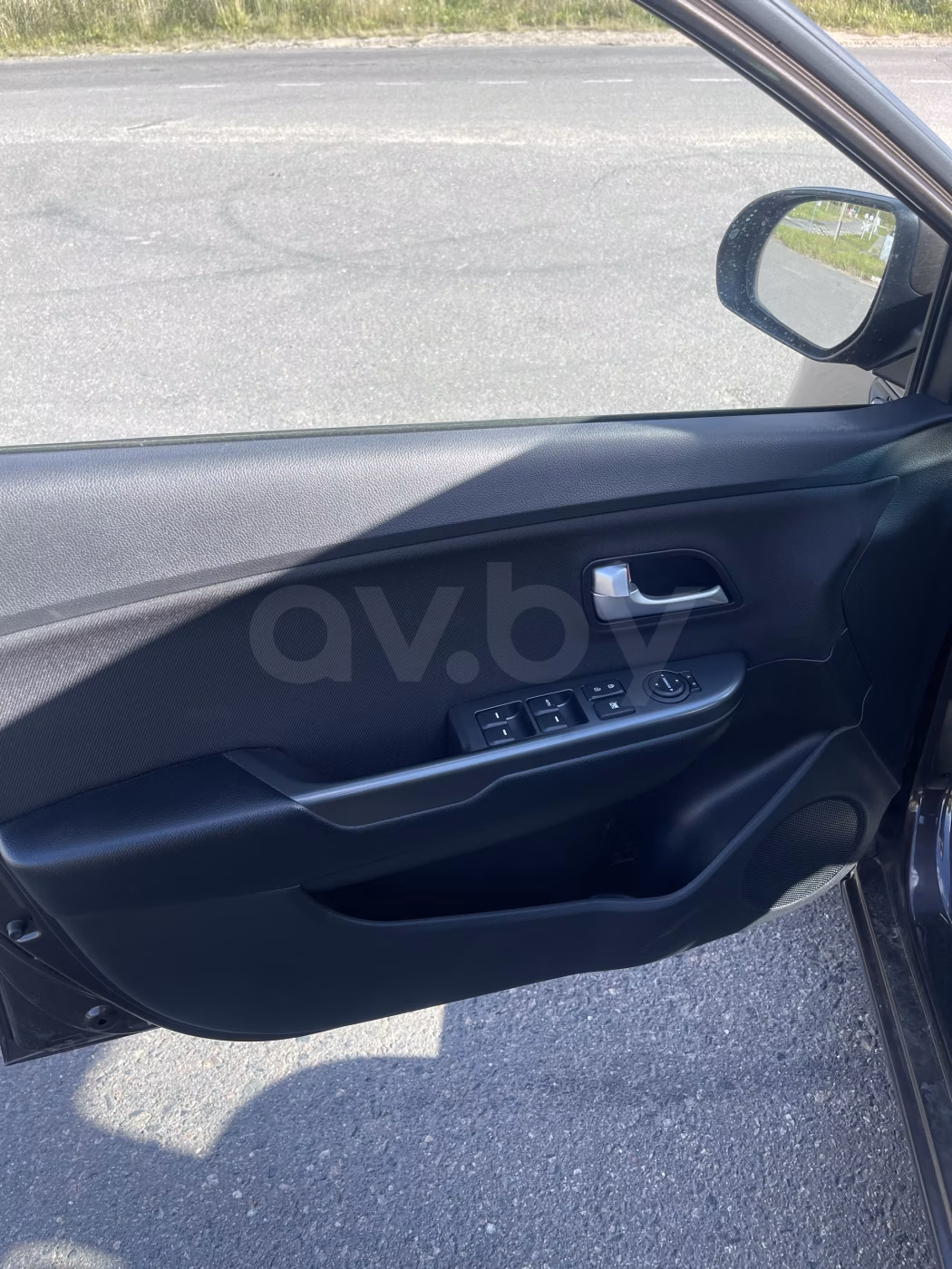Kia Rio фото 8
