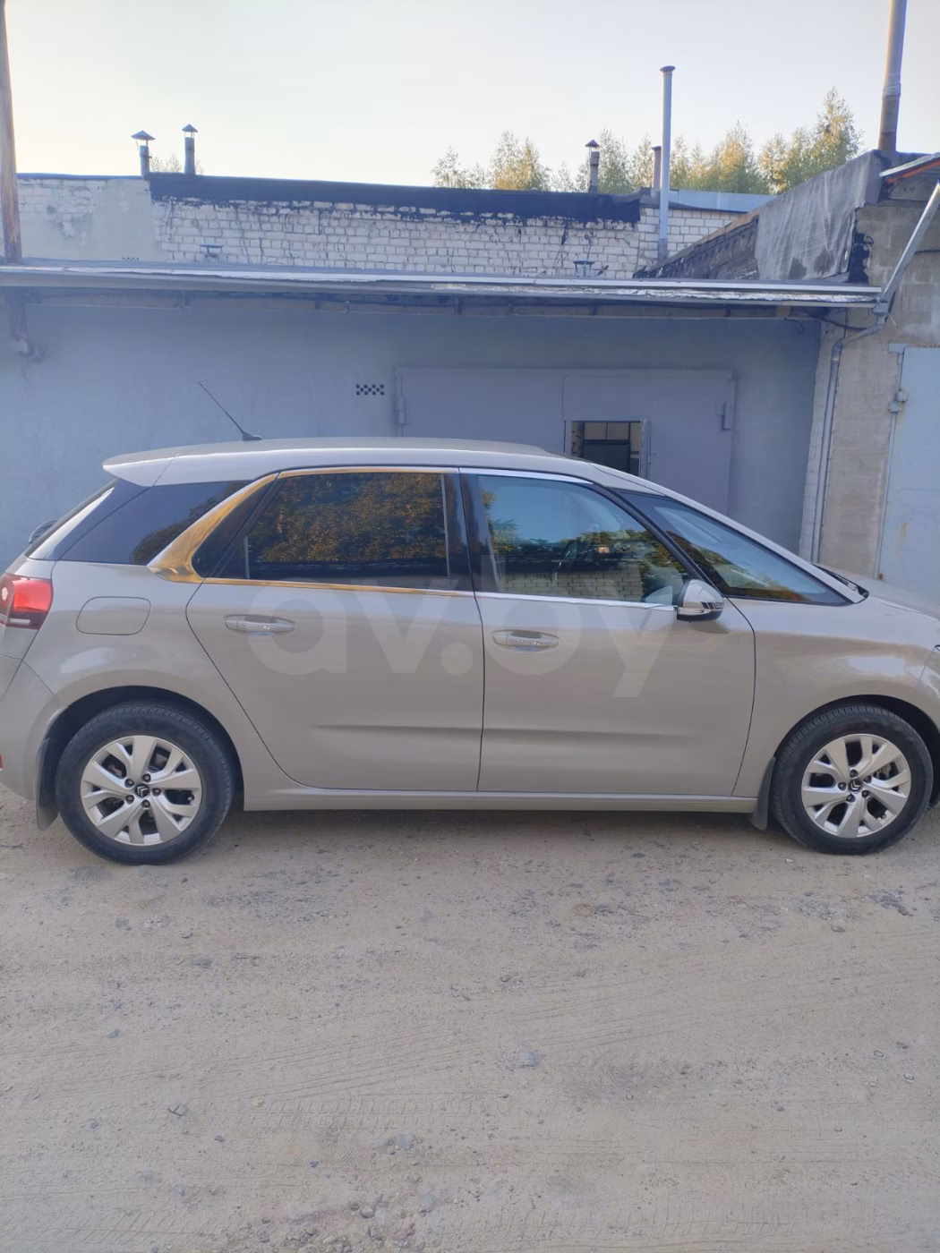 Citroen C4 Picasso фото 6