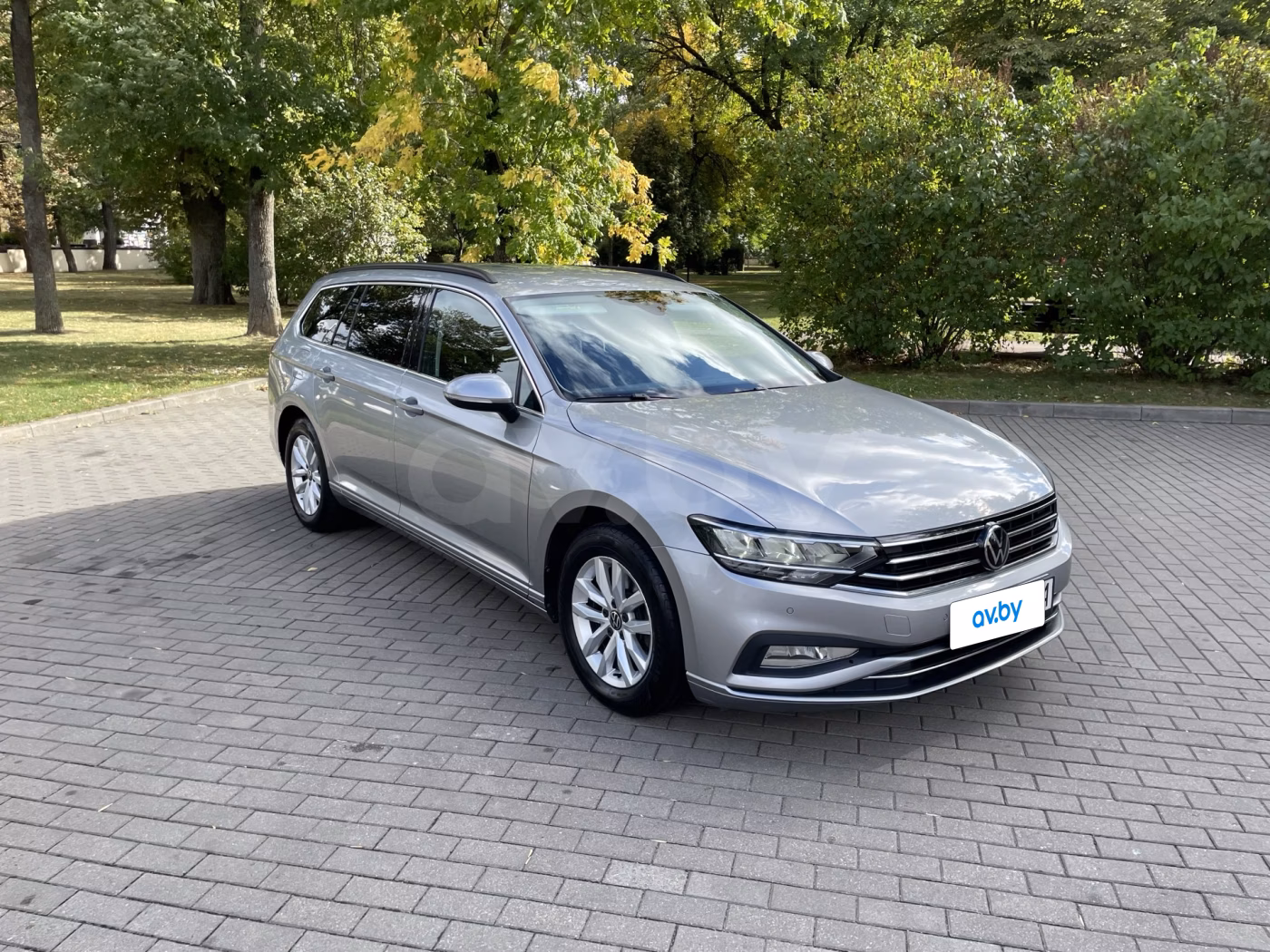 Volkswagen Passat фото 11