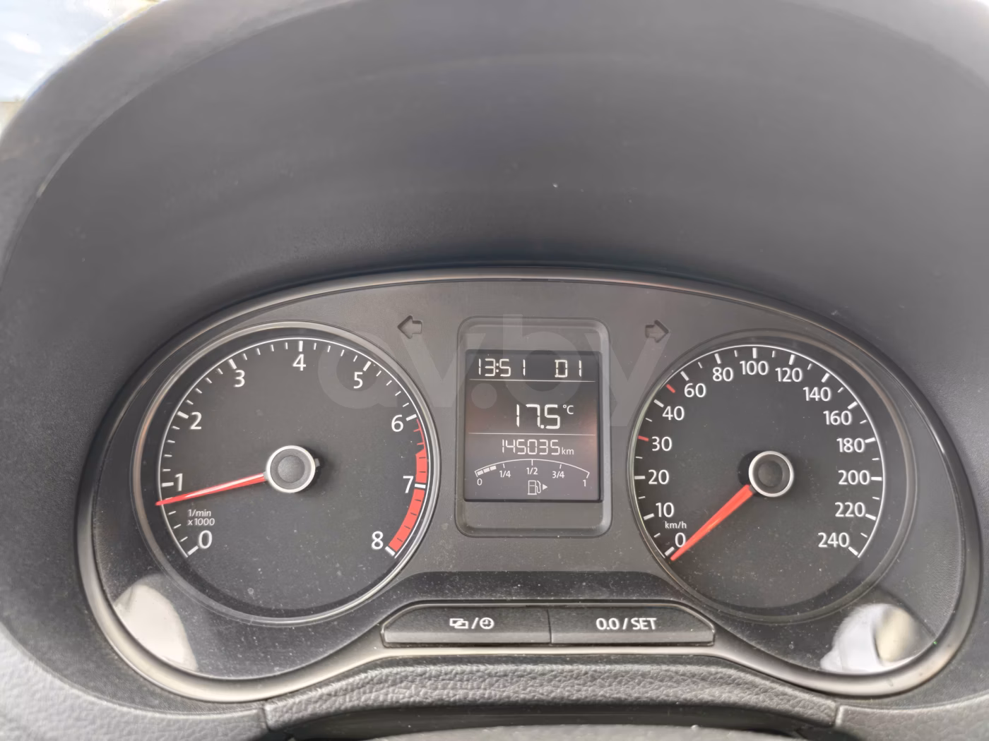 Volkswagen Polo Sedan фото 13