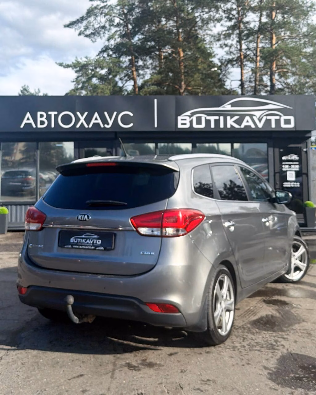 Kia Carens фото 4