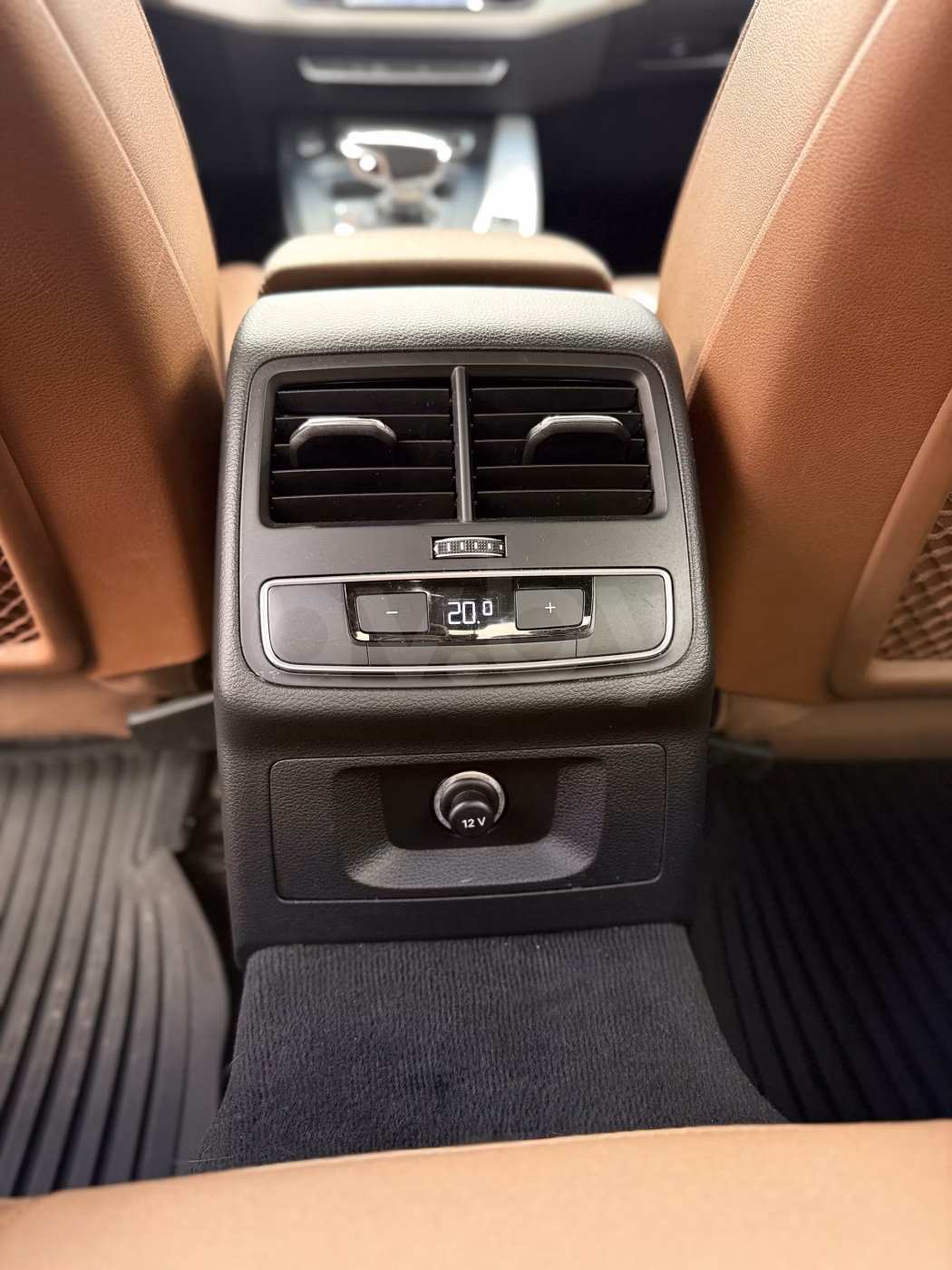 Audi A4 фото 20