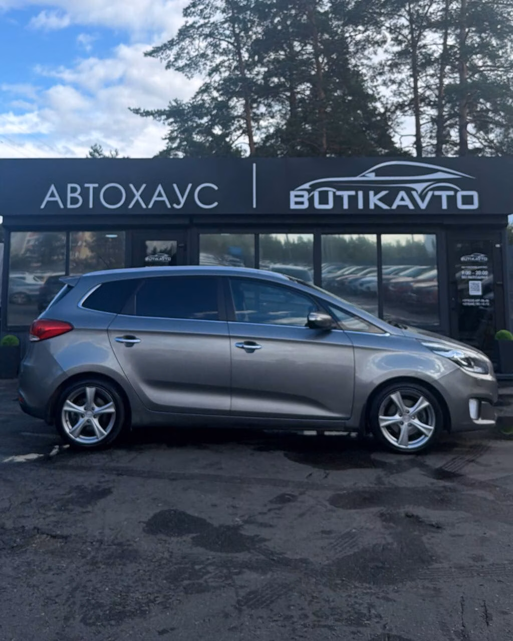 Kia Carens фото 16