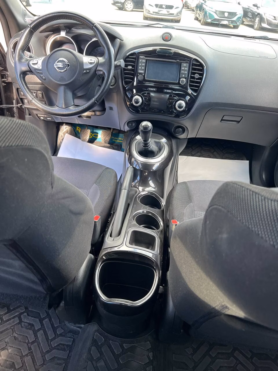 Nissan Juke фото 15