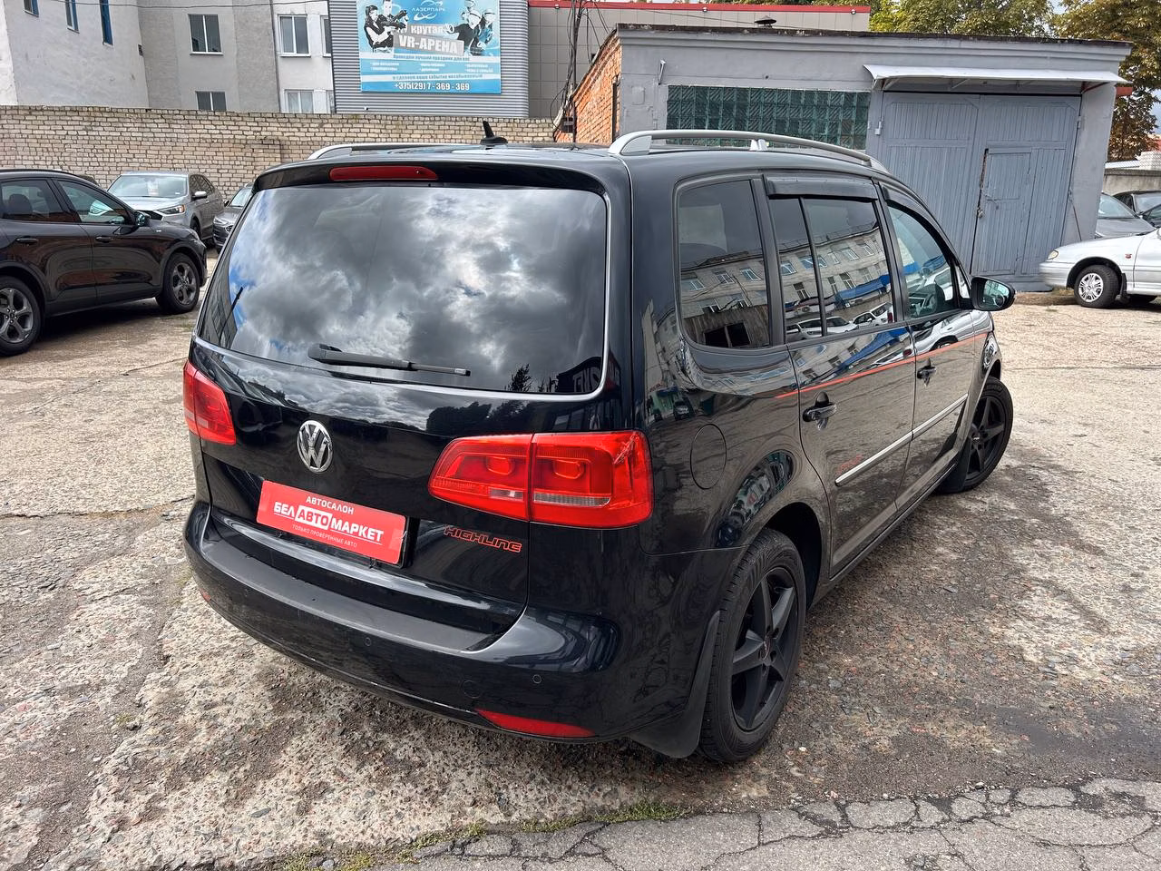 Volkswagen Touran фото 5