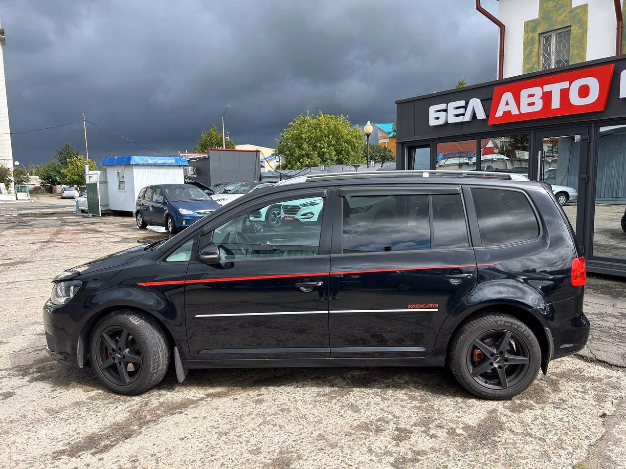 Volkswagen Touran фото 8