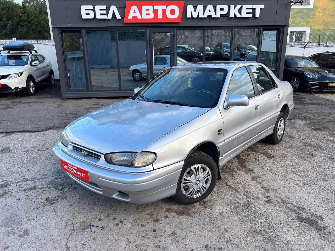 Hyundai Lantra