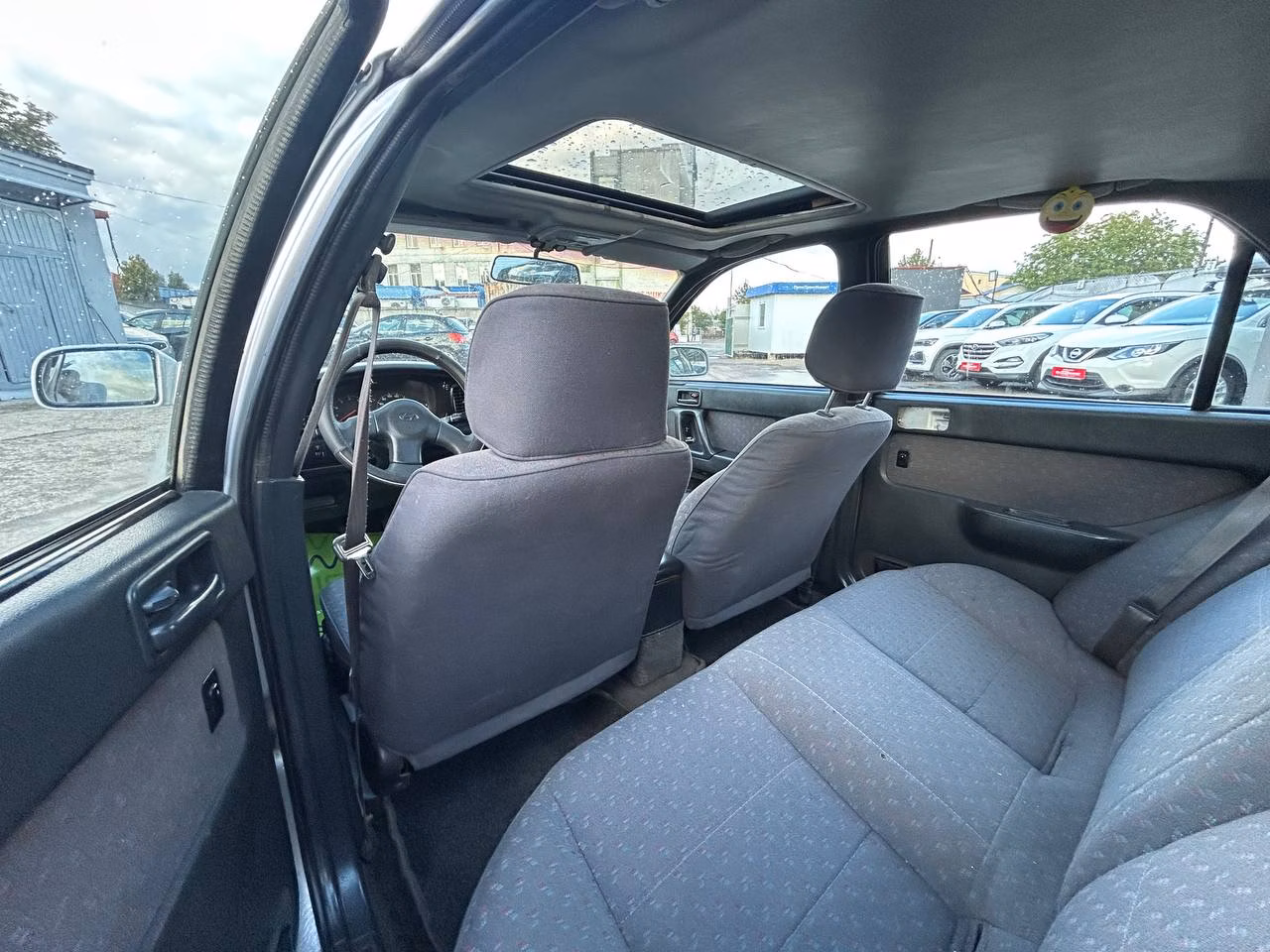 Hyundai Lantra фото 10