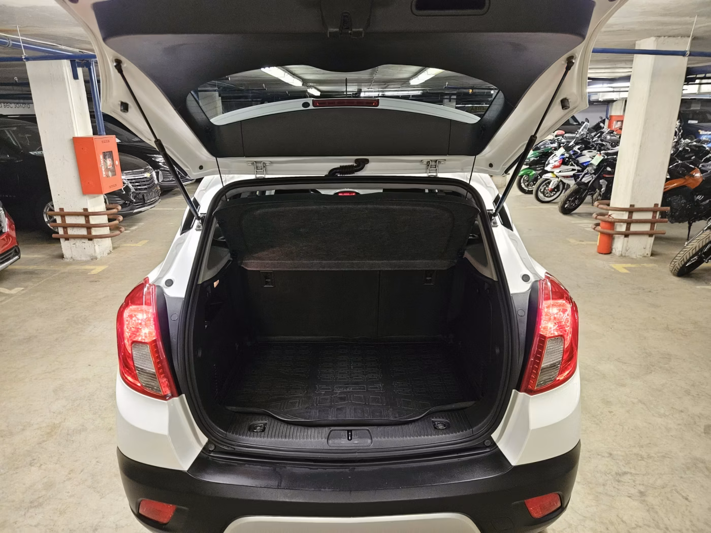 Opel Mokka фото 21
