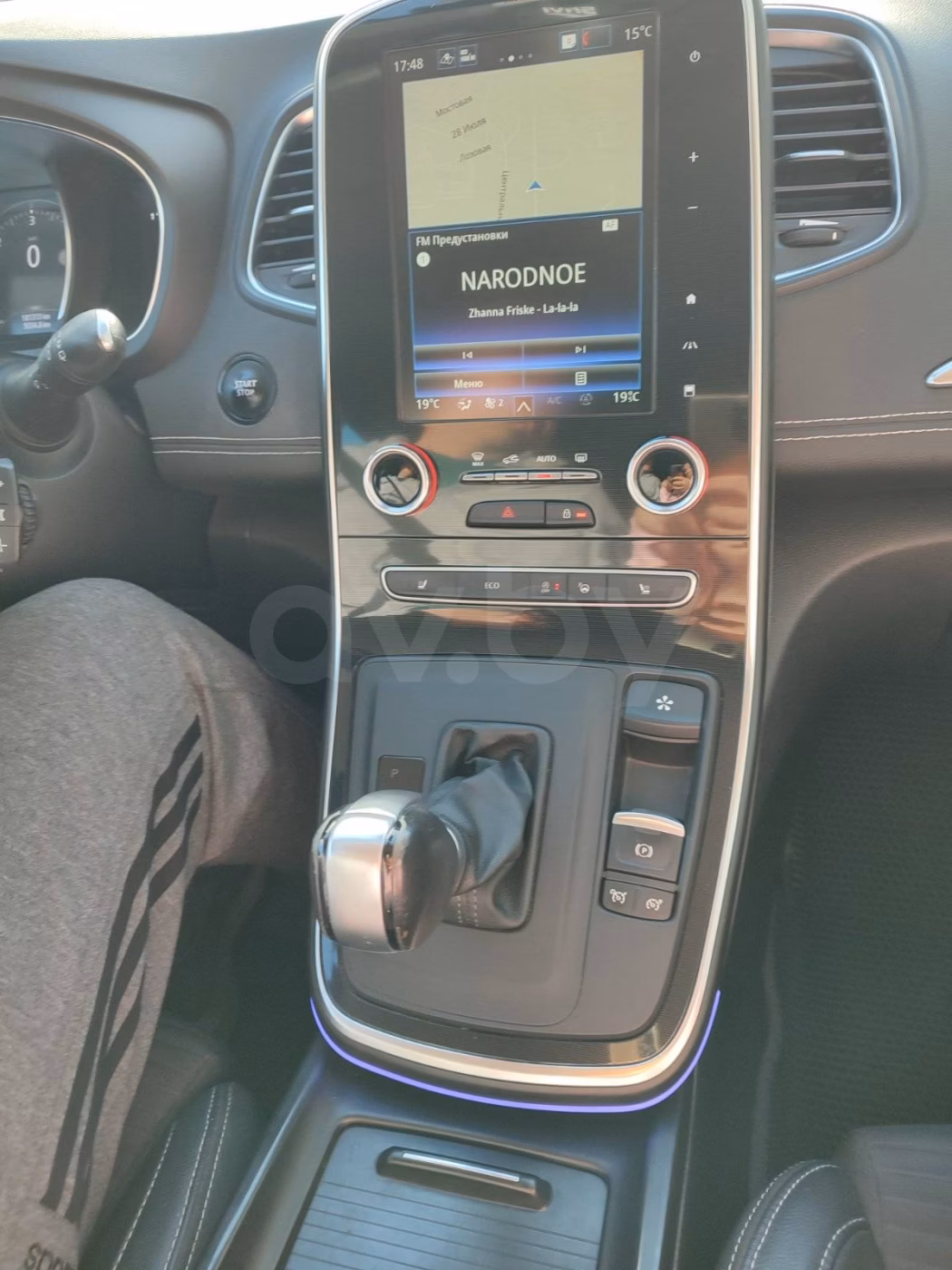Renault Scenic фото 13