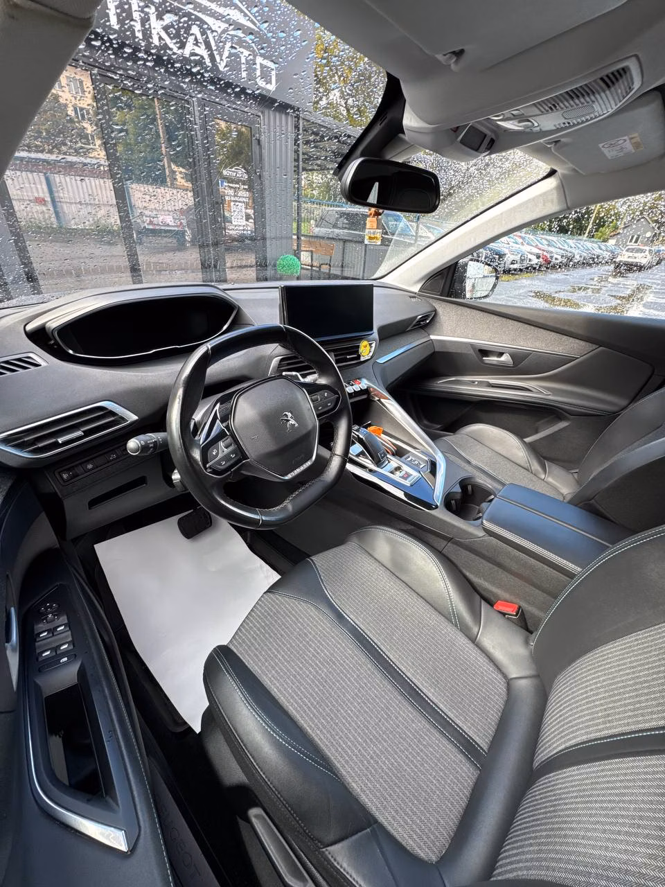 Peugeot 3008 фото 9