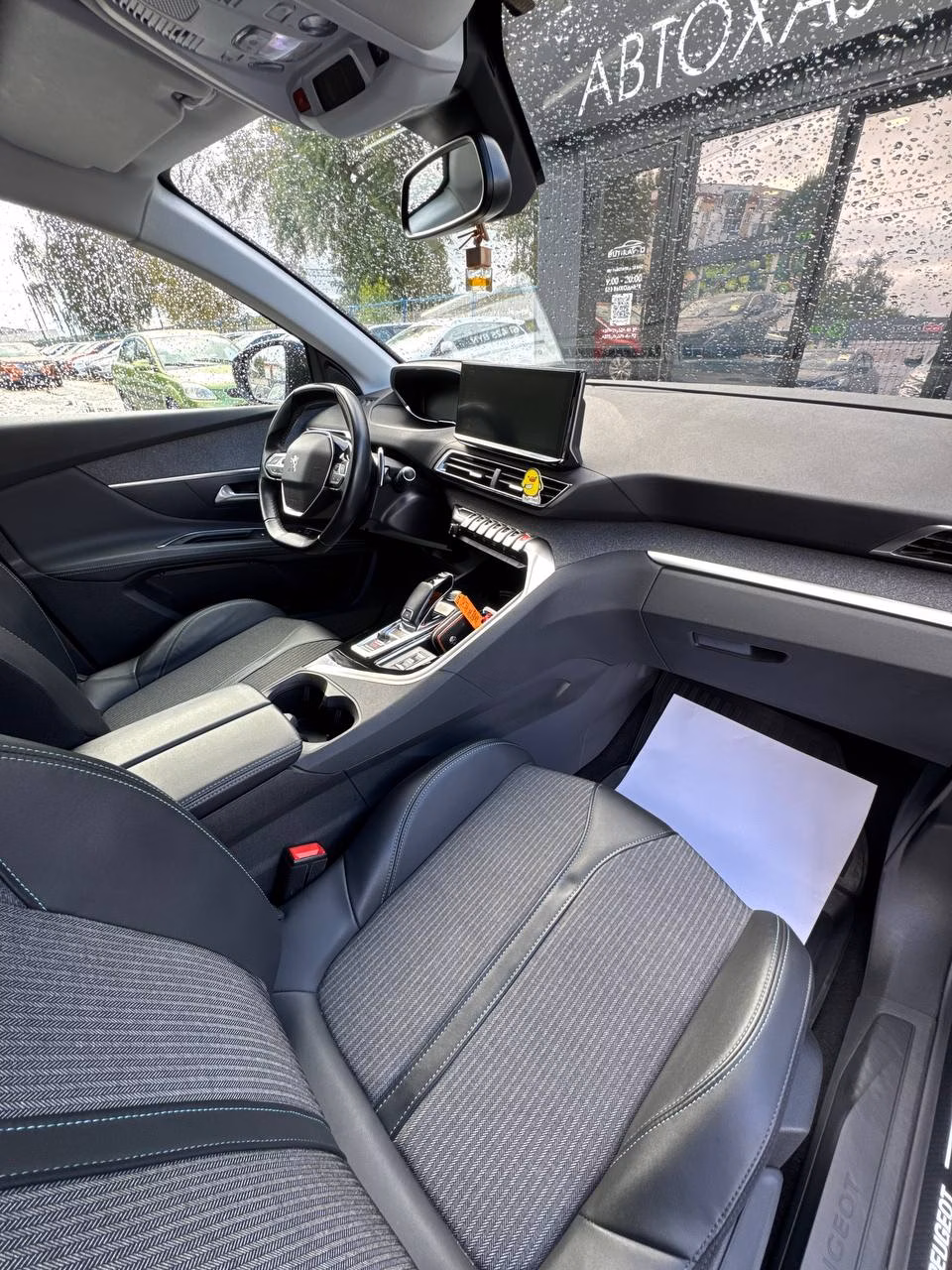 Peugeot 3008 фото 10
