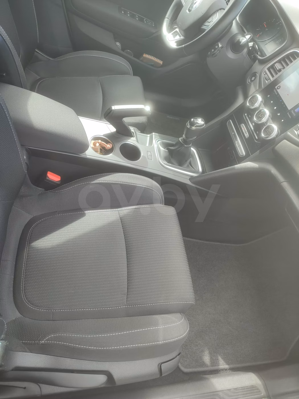 Renault Megane фото 16