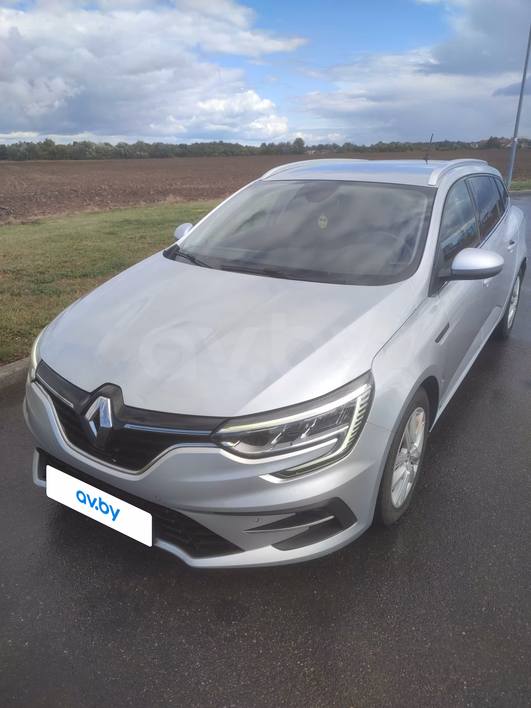 Renault Megane фото 2